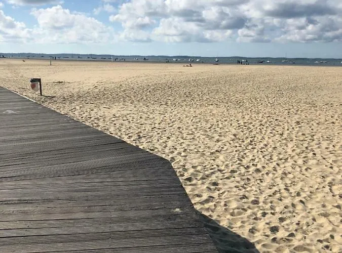 T2 51m2 Et Parking Privatif En Sous Sol شقة *